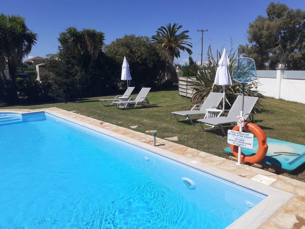 Villa Filia Almiros strand Buitenkant foto
