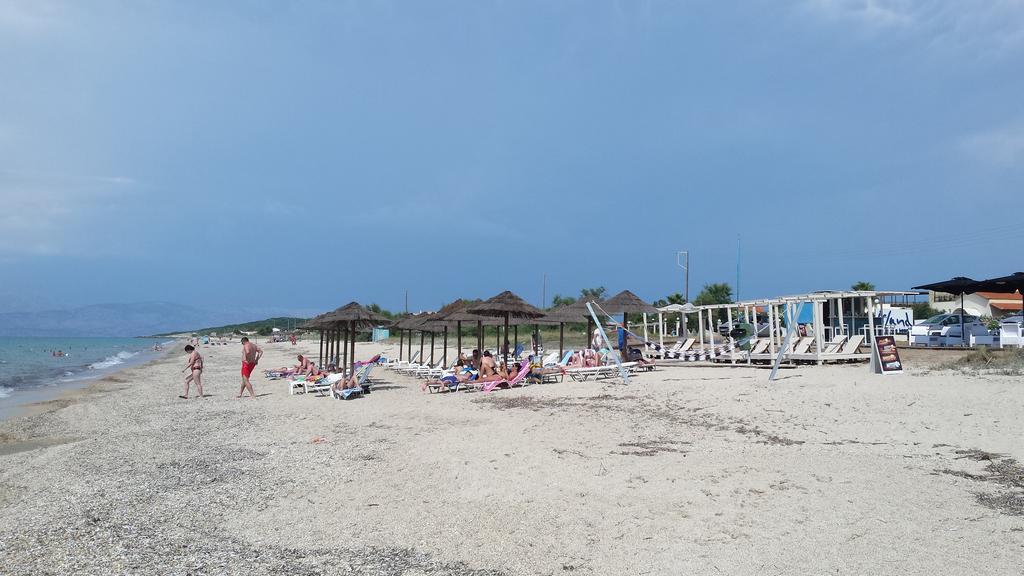 Villa Filia Almiros strand Buitenkant foto
