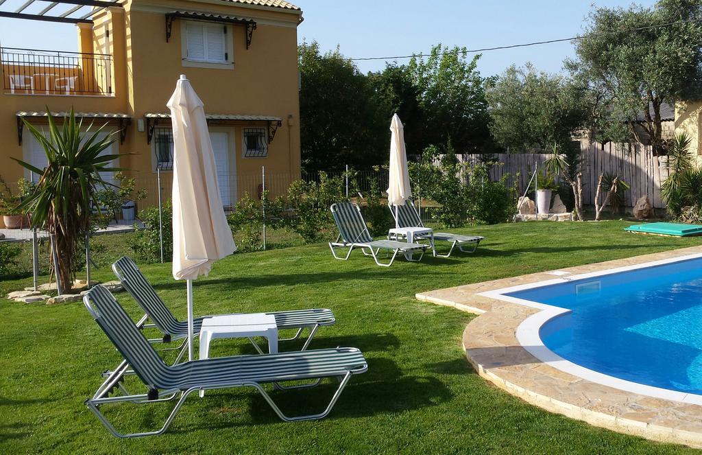 Villa Filia Almiros strand Buitenkant foto